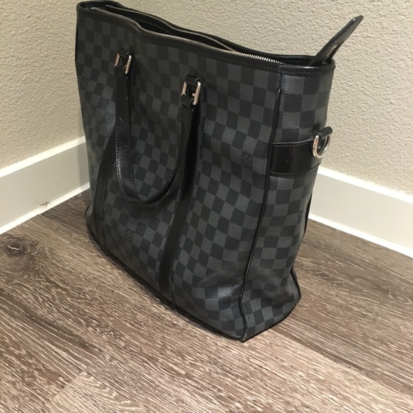 Black Louis Vuitton Tote - Picture 2 of 3
